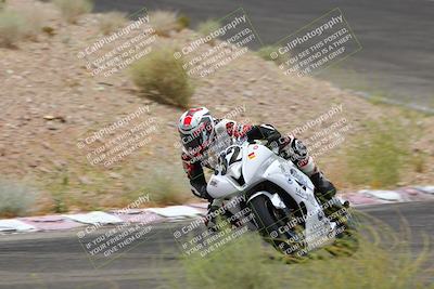 media/Jun-04-2022-WERA (Sat) [[b852bbbd55]]/Race 4 C Superbike Expert Novice/